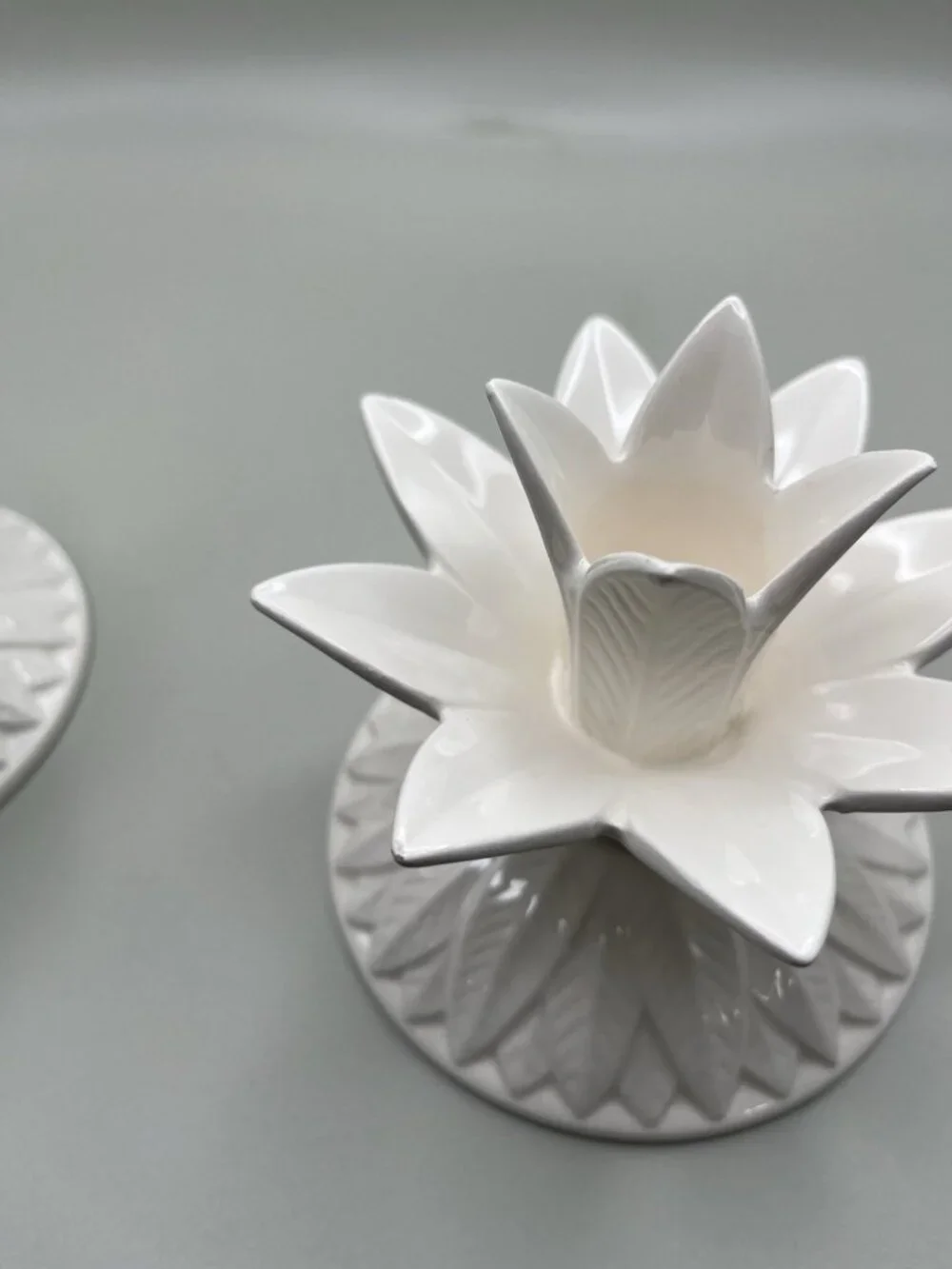 VTG Fitz & Floyd 1976 White Ceramic Lotus Flower Candle Holders Hollywood Lily